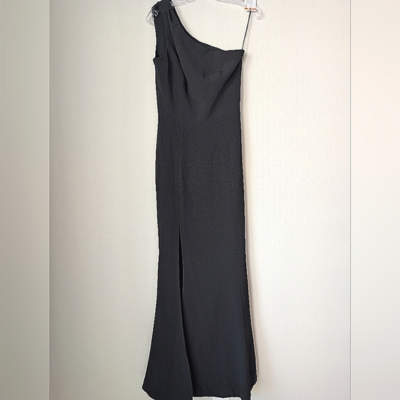 NWOT Dress the Population One-Shoulder Black Georgina Gown Size Small - Picture 1 of 16